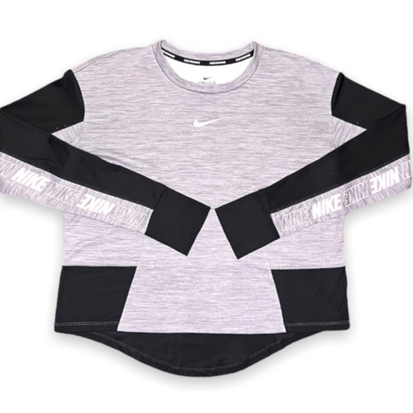 Nike Tops - Nike Running Dri-FIT Activewear